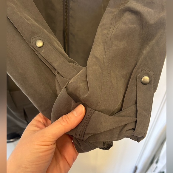 Spring jacket - Picture 4 of 9